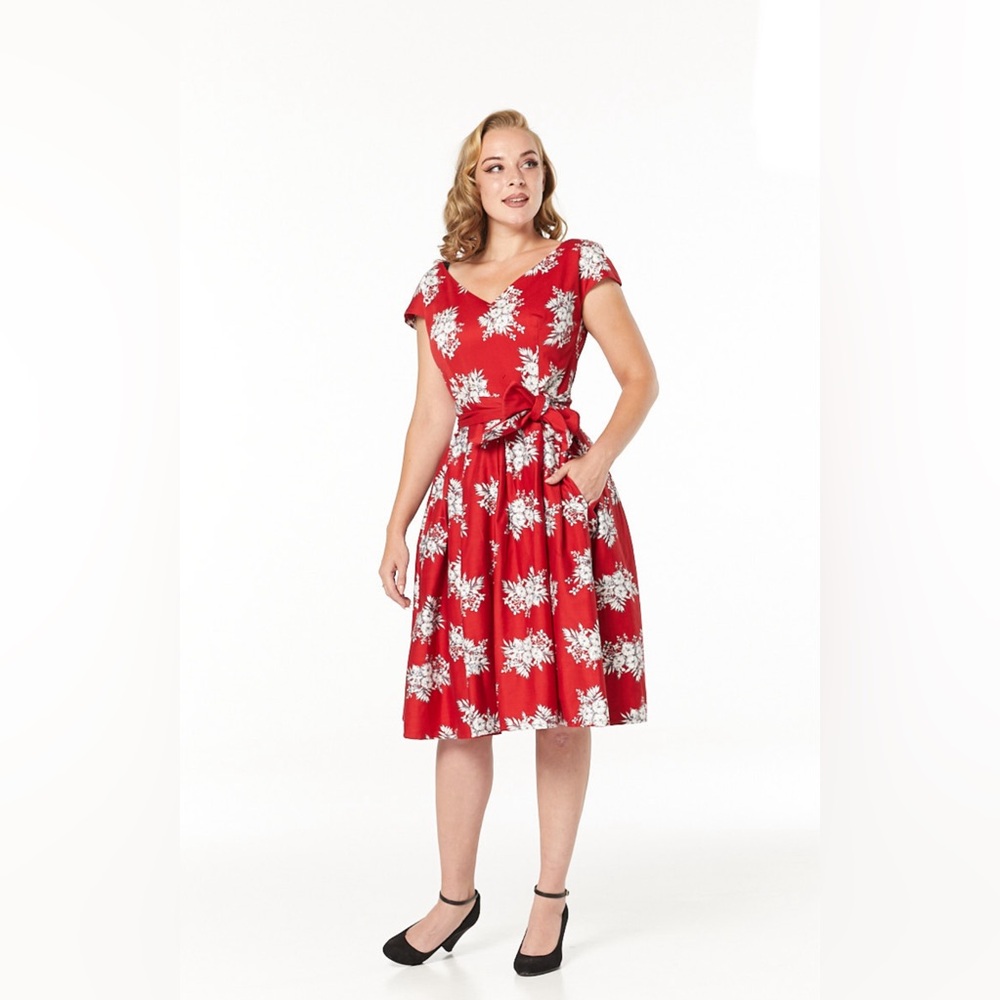 Haisley Floral Fit&Flare Dress by Timeless London